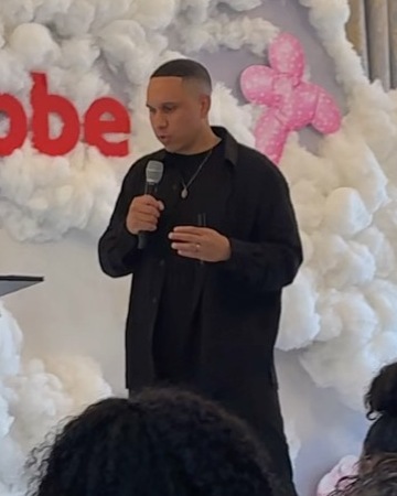 Jordan Schwarzenberger speaking at the Creator Leaders Retreat