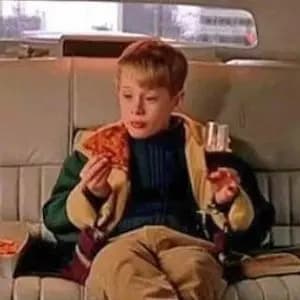 A Lovely Cheese Pizzza