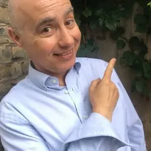 Steve Does Tours