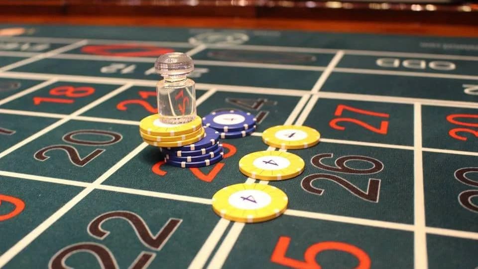 GrosvenorCasino London dealer