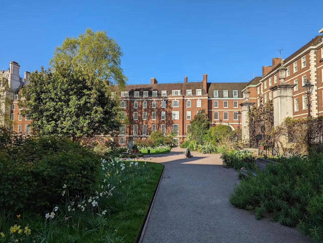 Inner Temple Garden