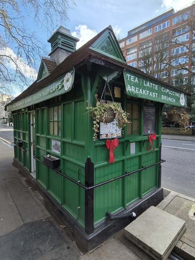 Luba’s Green Hut Café