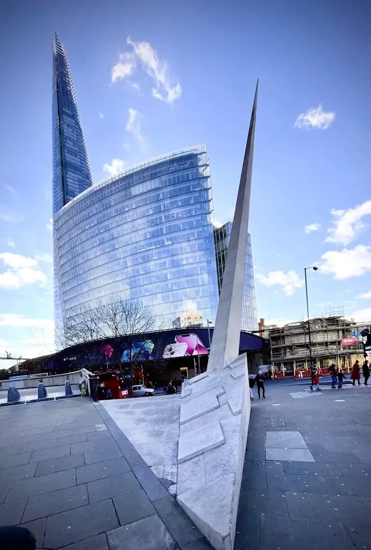 Southwark Gateway Needle