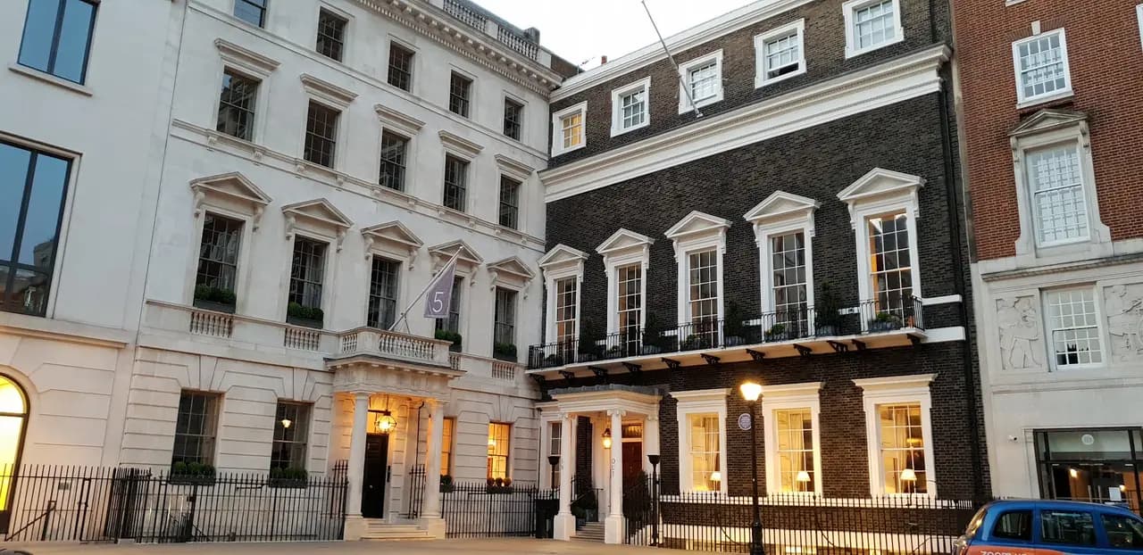 St James's Square Garden
