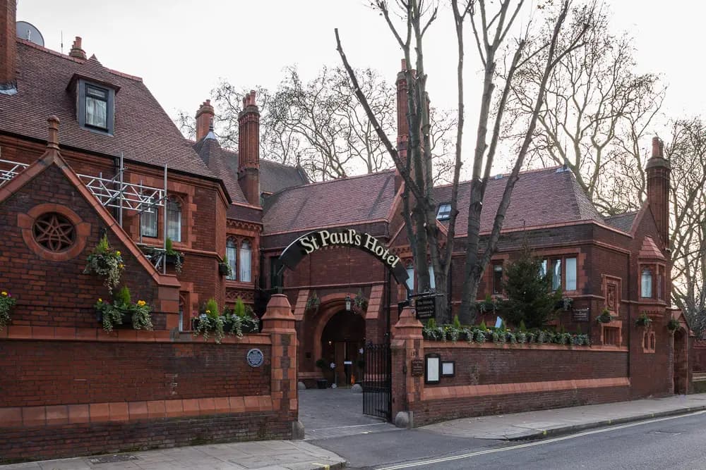 St Paul's Hotel