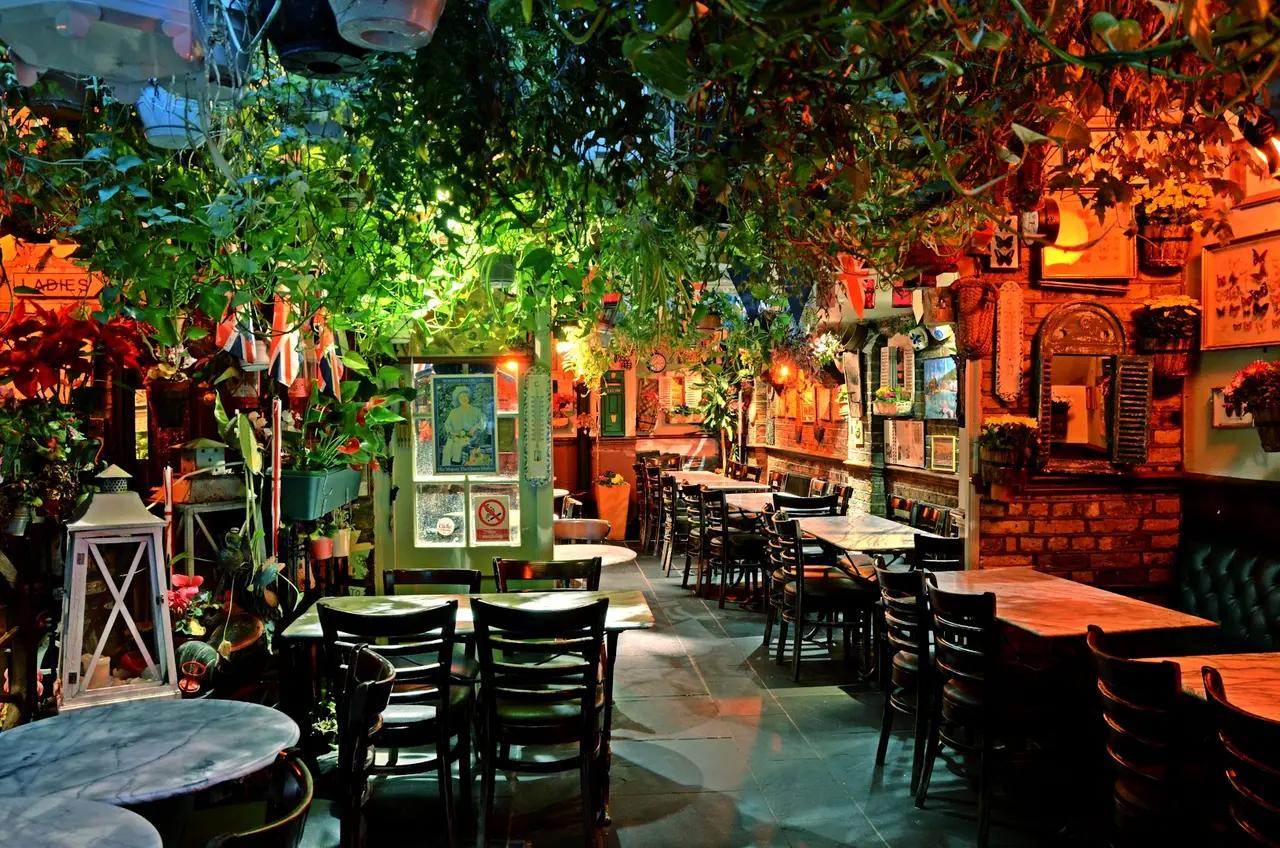 The Churchill Arms, Kensington