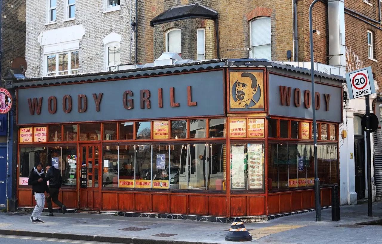 Woody Grill